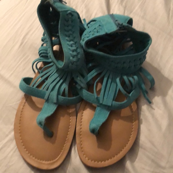 Minnetonka Shoes - Minnetonka sandals fringe aqua 8